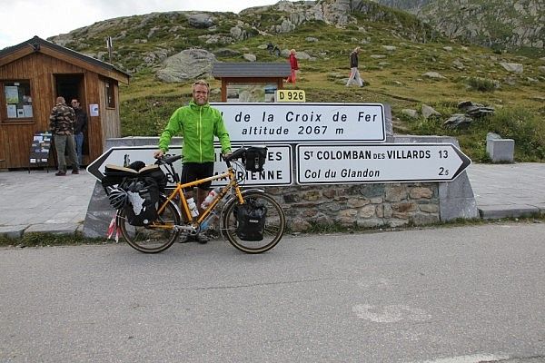 Col de la Croix de Fer (2,067 m)