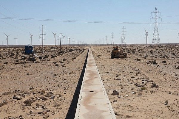 World's longest conveyor belt (98 km)